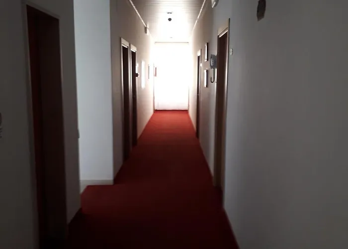 Hotel Lora